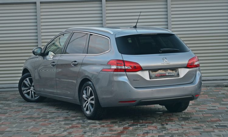 Peugeot 308