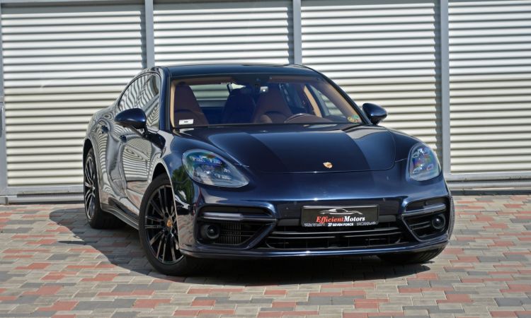Porsche Panamera 4S