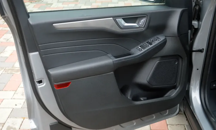 Ford Kuga – foto 14