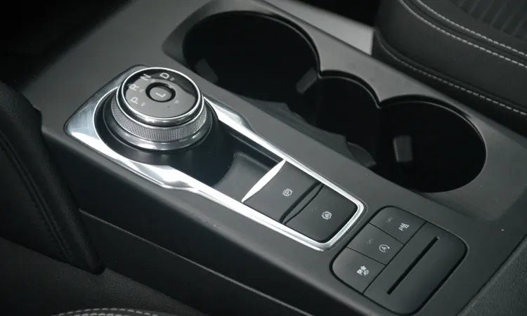 Ford Kuga – foto 23