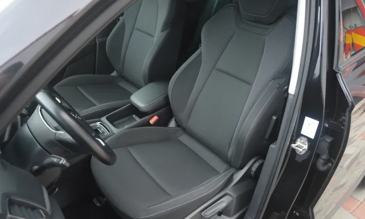 Skoda Karoq – foto 17